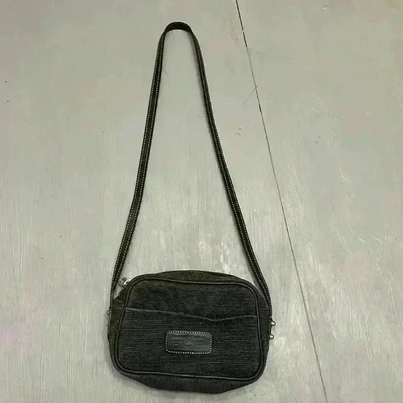 Dooney and Bourke mini purse - Picture 2 of 7